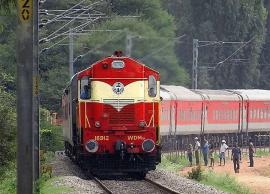 உலகின் மிகப்பெரிய ரயில்வே தளம் கட்டும் பணிகள் மும்முரம்