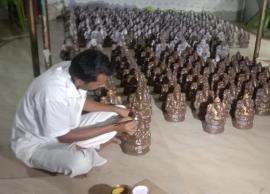 சுற்றுச்சூழலுக்கு உகந்த விதைப்பந்து விநாயகர் சிலைகள்... கைதிகள் தயாரிப்பில் விற்பனை