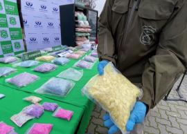 வீடுகளில் பதுக்கி வைக்கப்பட்ட ரூ.90 கோடி போதைப் பொருள்கள் பறிமுதல்