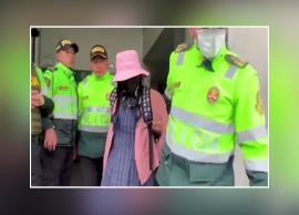 மாணவி சீருடையில் பள்ளிகளில் சுற்றி திரிந்தவர் கைது