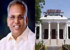 அரசுக்கு எதிராக செயல்படும் அதிகாரிகள் பணியிட மாற்றம் செய்யப்படுவர்: புதுச்சேரி சபாநாயகர் திட்டவட்டம்