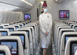 அமெரிக்காவில் பயணிகள் 2 பேர் மாஸ்க் அணிய மறுத்ததால் விமானத்தை பாதிவழியிலேயே திருப்பிய விமானிகள்