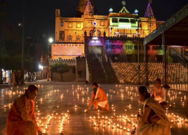 ராமர் கோவில் பூமி பூஜைக்கு பின் அயோத்தியில் குவிந்த பக்தர்கள்