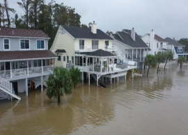 அட்லாண்டிக் பெருங்கடலில் தோன்றிய ‘சால்லி’ என்ற சக்தி வாய்ந்த புயல் அமெரிக்காவை தாக்கியது