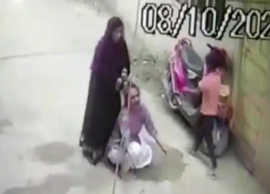 ஐதராபாத்தில் மாமியாரை நடுரோட்டில் இழுத்துப் போட்டு அடித்த மருமகள்