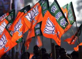 தடையை மீறி வேல் யாத்தரை... மாநில தலைவர் முருகன் உள்பட 935 பேர் கைது!