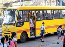 தமிழக  பள்ளி வாகனங்களின் சிசிடிவி கேமரா,எச்சரிக்கை சென்சார் கருவி கட்டாயம் என அரசு உத்தரவு