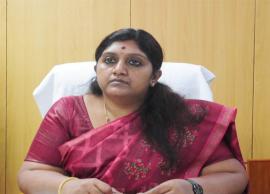 மாற்றுத்திறனாளிகளுக்கு நலத்திட்ட உதவிகளை வழங்கினார் கலெக்டர் கார்த்திகா