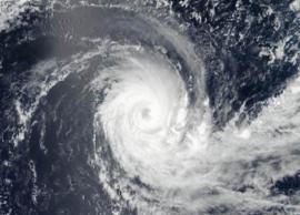 காற்றழுத்த தாழ்வு மண்டலம் நாளை காலை புயலாக வலுவடைகிறது