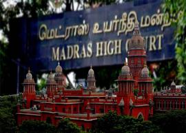 அனைத்து வெளிநாட்டு பயணிகளுக்கும் கொரோனா பரிசோதனை செய்ய வேண்டும்- ஐகோர்ட்டில் மனு