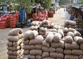 கோயம்பேடு மார்க்கெட்டை திறக்க கோரி வரும் 10-ந்தேதி காய்கறி, பூ மார்க்கெட்டுகள் மூடல்