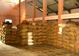 திருச்சியில் ரேஷன் அரிசி கடத்திய இருவர் கைது