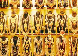 இல்லத்தரசிகளுக்கு ஒரு நற்செய்தி ..இன்று குறைந்தது தங்கம்