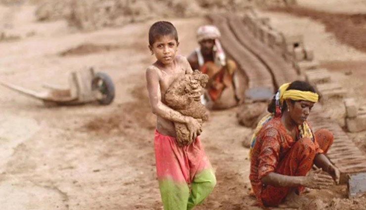 பாகிஸ்தானில் 7 லட்சம் குழந்தைகள் கொத்தடிமை தொழிலாளர்கள்