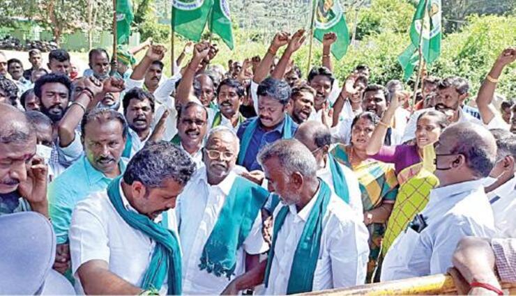 தமிழக- கேரளா எல்லை வனப்பகுதியில் 2ம் நாளாக விவசாயிகள் போராட்டம்