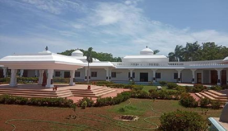 southern culture,centre,thanjavur,tourism,glass sculptures ,தென்னகப்பண்பாட்டு, மையம், தஞ்சாவூர், சுற்றுலா, கண்ணாடி சிற்பங்கள்