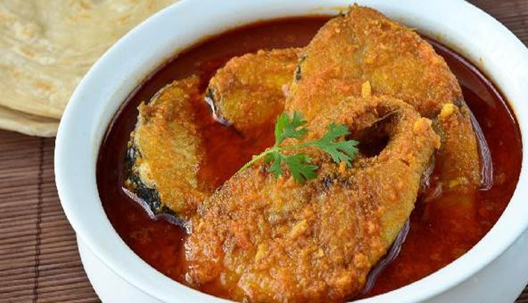 fish,onion,tomato,garlic,coriander ,மீன்,வெங்காயம்,தக்காளி,பூண்டு,கொத்தமல்லி