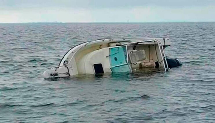 boat capsized,ganga-river,varanasi ,கங்கை ஆறு, படகு விபத்து, வாரணாசி 