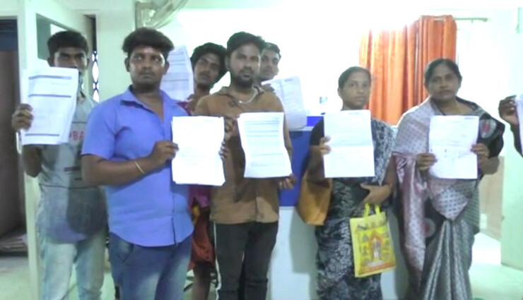 போலி ரசீதுகள் கொடுத்து மோசடி... தனியார் பைனான்ஸ் நிறுவனத்தில் உள்ளிருப்பு போராட்டம்