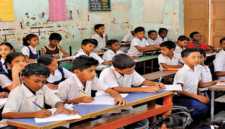 ராஜஸ்தான்  அரசுப் பள்ளிகளில் 1 முதல் 8 ஆம் வகுப்பு வரையிலான குழந்தைகளுக்கு பால் வழங்கும் திட்டம் அறிமுகம்