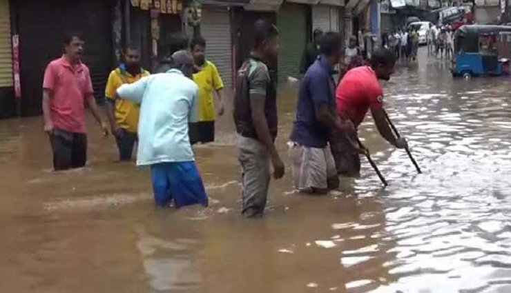 continuous rain,floods,kandy city,shops ,தொடர் மழை, வெள்ளம், கண்டி நகரம், கடைகள்