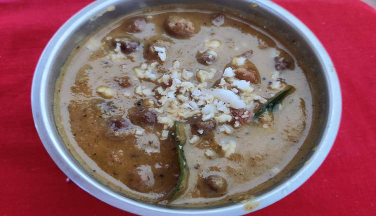 turmeric powder,garam masala powder,chilli powder,salt,sesame ,மஞ்சள் தூள், கரம் மசாலாத் தூள், மிளகாய்த் தூள், உப்பு, தனியா 