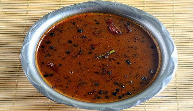 manthakali wathal,gravy,tamarind,chives,garlic,tomatoes ,மணத்தக்காளி வத்தல், குழம்பு, புளி, சின்னவெங்காயம், பூண்டு, தக்காளி