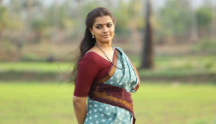 சபரி படத்தில் முக்கிய கதாபாத்திரத்தில் நடிக்கும் வரலட்சுமி சரத்குமார்