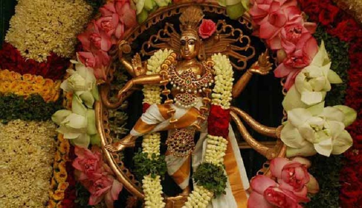 சிதம்பரம் நடராஜர் கோவிலில் ஆருத்ரா தரிசன விழாவில் இன்று வெள்ளி சந்திர பிரபை