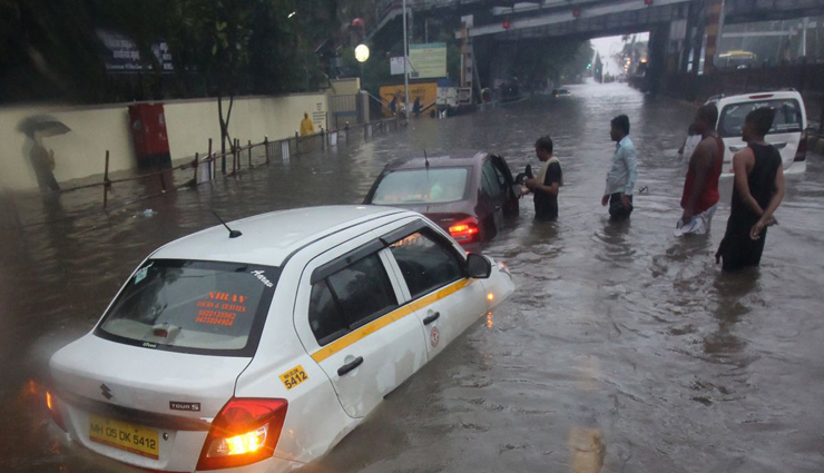 mumbai,heavy rains,floods,roads,traffic ,மும்பை, கனமழை, வெள்ளம், சாலைகள், போக்குவரத்து