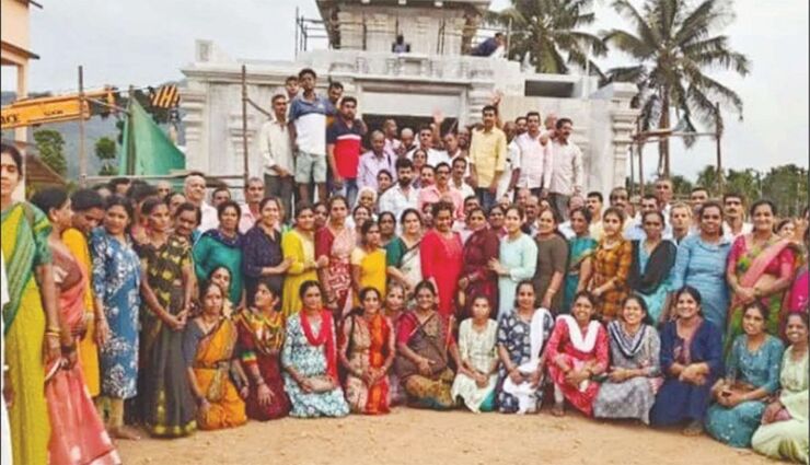 ஆன்மீக பயணம் மேற்கொண்ட கர்நாடகத்தை சேர்ந்த 110 பேர் தப்பினர்