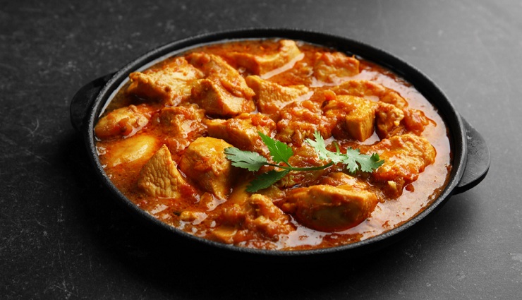 chicken,coconut,onion,tomato,ginger,garlic ,சிக்கன், தேங்காய், பெரிய வெங்காயம், தக்காளி, இஞ்சி, பூண்டு