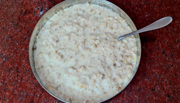 delicious,uruwa porridge,blackcurrant,coconut milk ,அருமையான, உழுவா கஞ்சி, கருப்பட்டி, தேங்காய் பால்