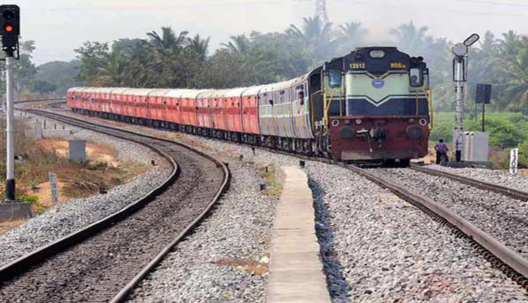 chennai,special train,bangalore,tuesday ,சென்னை, சிறப்பு ரயில், பெங்களூரு, செவ்வாய்கிழமை
