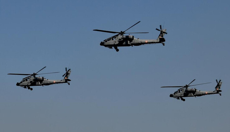 apache type,helicopters,february,opportunity,military ,அப்பாச்சி ரகம், ஹெலிகாப்டர்கள், பிப்ரவரி மாதம், வாய்ப்பு, ராணுவம்