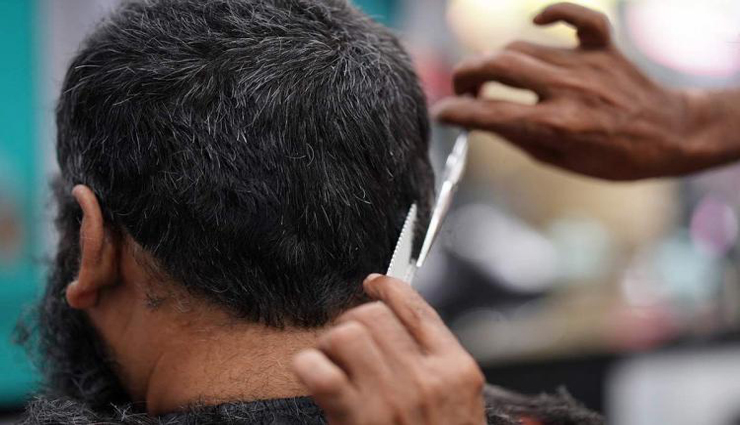 இலங்கையில் பல்வேறு நிபந்தனைகளுடன் முடித் திருத்தகங்கள் இன்று முதல் திறக்க அனுமதி