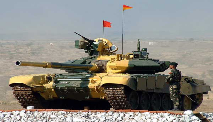 எல்லைகள் நோக்கி அதிகளவில் நகர்த்தப்படும் இந்தியாவின் T-90 பீஷ்மா பீரங்கிகள்