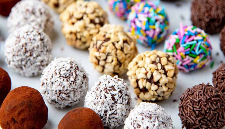 chocolate-truffles,chocolate-balls,fudge-balls,candy,sweet ,சாக்லேட்-ட்ரஃபிள்ஸ், சாக்லேட்-பால்ஸ், ஃபட்ஜ்-பால்ஸ், மிட்டாய், இனிப்பு