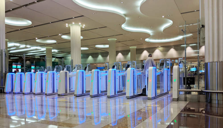 smart gate,dubai international airport,passport,passengers ,ஸ்மார்ட் கேட், துபாய் சர்வதேச விமான நிலையம், பாஸ்போர்ட், பயணிகள்
