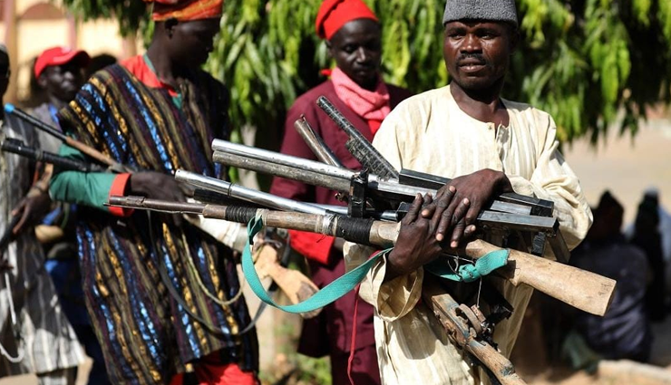 nigeria,gun shoot,security forces,23 dead ,நைஜீரியா, துப்பாக்கிச் சூடு, பாதுகாப்புப் படையினர், 23 உயிரிழப்பு 