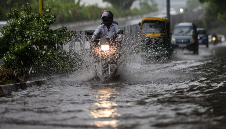 heavy rain,tamil nadu,low pressure,bengal bay ,பலத்த மழை, தமிழ்நாடு, குறைந்த அழுத்தம், வங்காள விரிகுடா