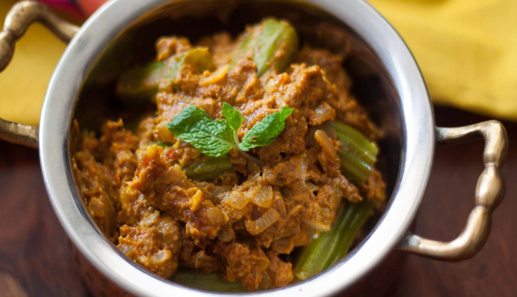 drumstick spice,kootu,curry,iron ,முருங்கைக்காய் மசாலா, கூட்டு , கறி, இரும்பு சத்து