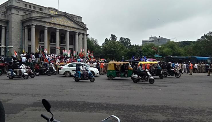 procession,vidhana soudha,new agricultural laws,bengalore ,ஊர்வலம், விதான சவுதா, புதிய விவசாய சட்டங்கள், பெங்களூர்
