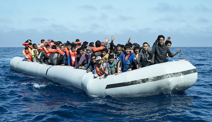 24 death,refugee,boat capsized,libya ,24 மரணம், அகதி, படகு கவிழ்ந்தது, லிபியா