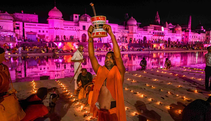 அயோத்தி ராமர் கோவில் பூமி பூஜை விழாவை கொண்டாடிய அமெரிக்க வாழ் இந்தியர்கள்