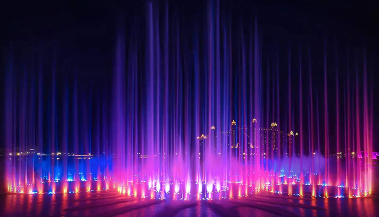 world,largest artificial fountain,dubai,palm jumaira ,உலகம், மிகப்பெரிய செயற்கை நீரூற்று, துபாய், பால்ம் ஜுமேரா
