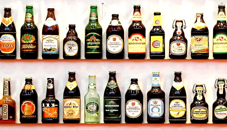 actress ramya krishnan,beer bottles,car,cops,case record ,நடிகை ரம்யா கிருஷ்ணன்,பீர் பாட்டில்கள்,கார்,போலீசார்,வழக்குப்பதிவு