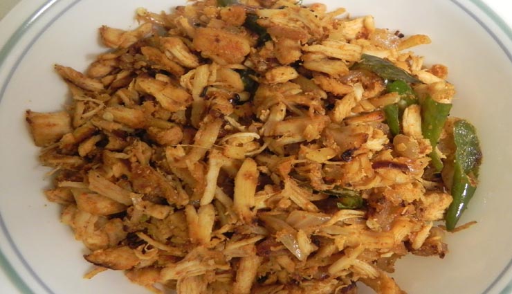 chicken podimas,recipe,onion,coconut,garam masala ,சிக்கன் பொடிமாஸ்,ரெசிபி,வெங்காயம்,தேங்காய்,கரம்மசாலா