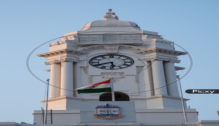 rippon building,clock,suspended,repair , சென்னை, வரலாற்று , ரிப்பன் பில்டிங்,கடிகாரம்,