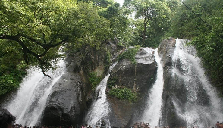 courtallam,tourism,waterfall,travelers,merchants ,குற்றாலம்,சுற்றுலா,அருவி,பயணிகள்,வியாபாரிகள்